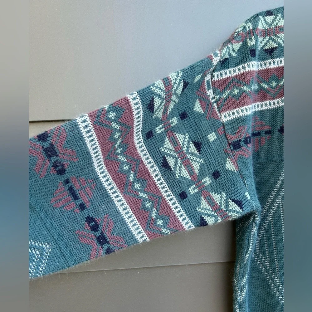 Vintage Geometric/Aztec Patterned Sweater - Green/brown/grey - Oversized XL - Picture 6 of 7